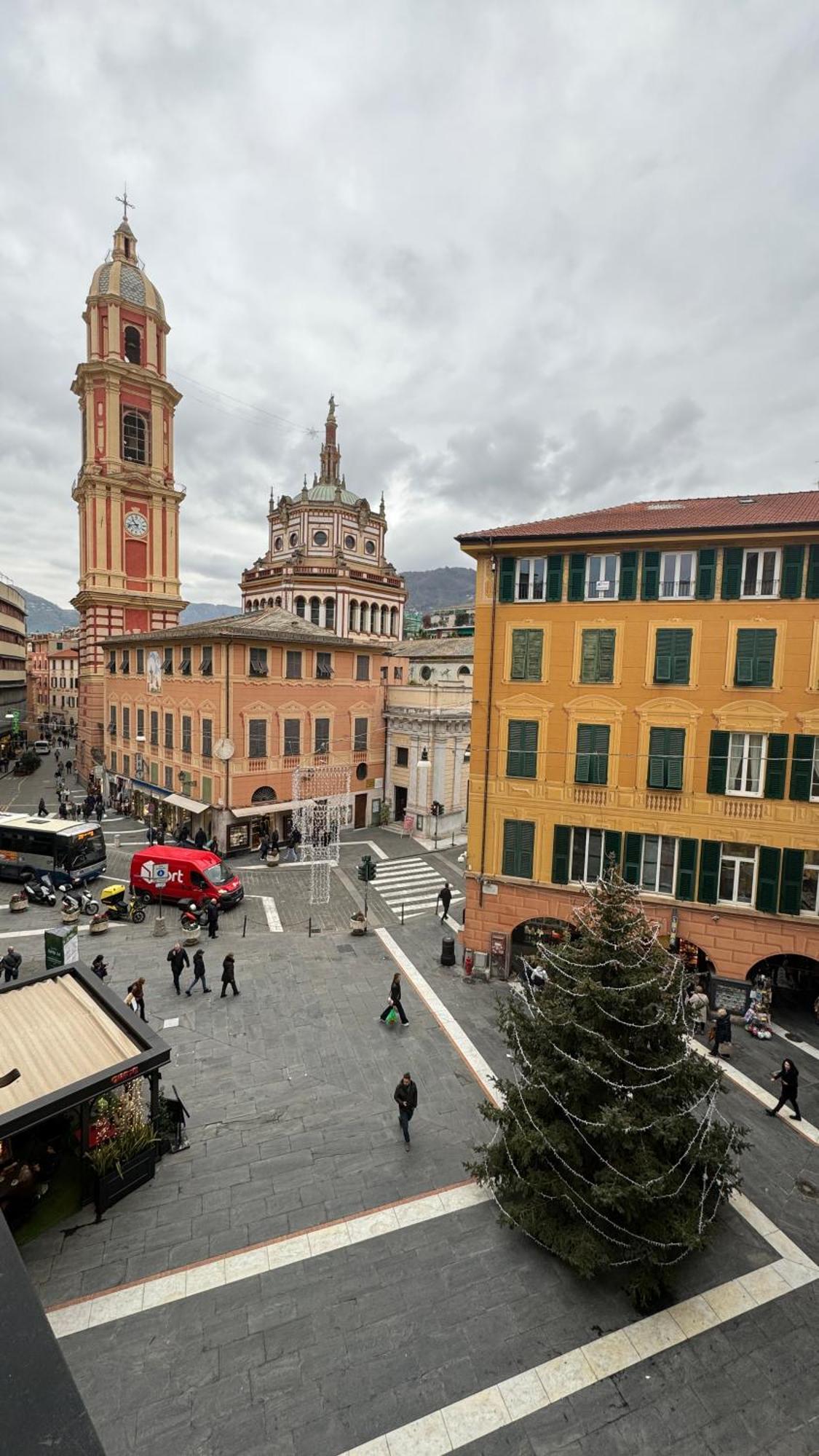 Finestra Sulla Piazza By Portofinovacanze Rapallo Exterior photo
